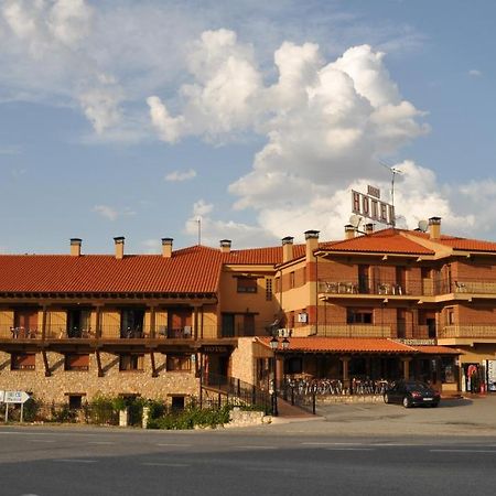 Hotel Langa Cerezo de Abajo 외부 사진