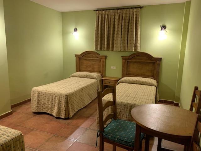 Hotel Langa Cerezo de Abajo 외부 사진