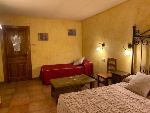 Hotel Langa Cerezo de Abajo 외부 사진