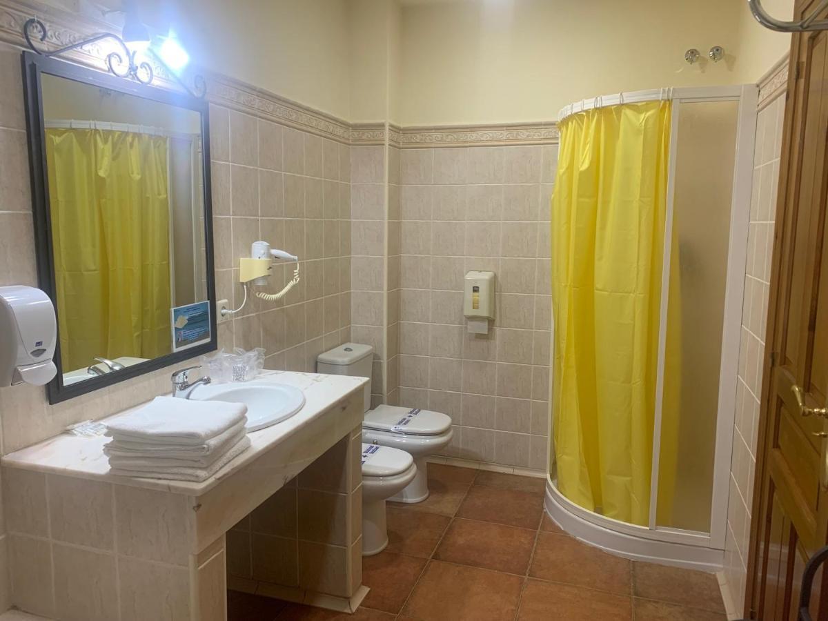 Hotel Langa Cerezo de Abajo 외부 사진