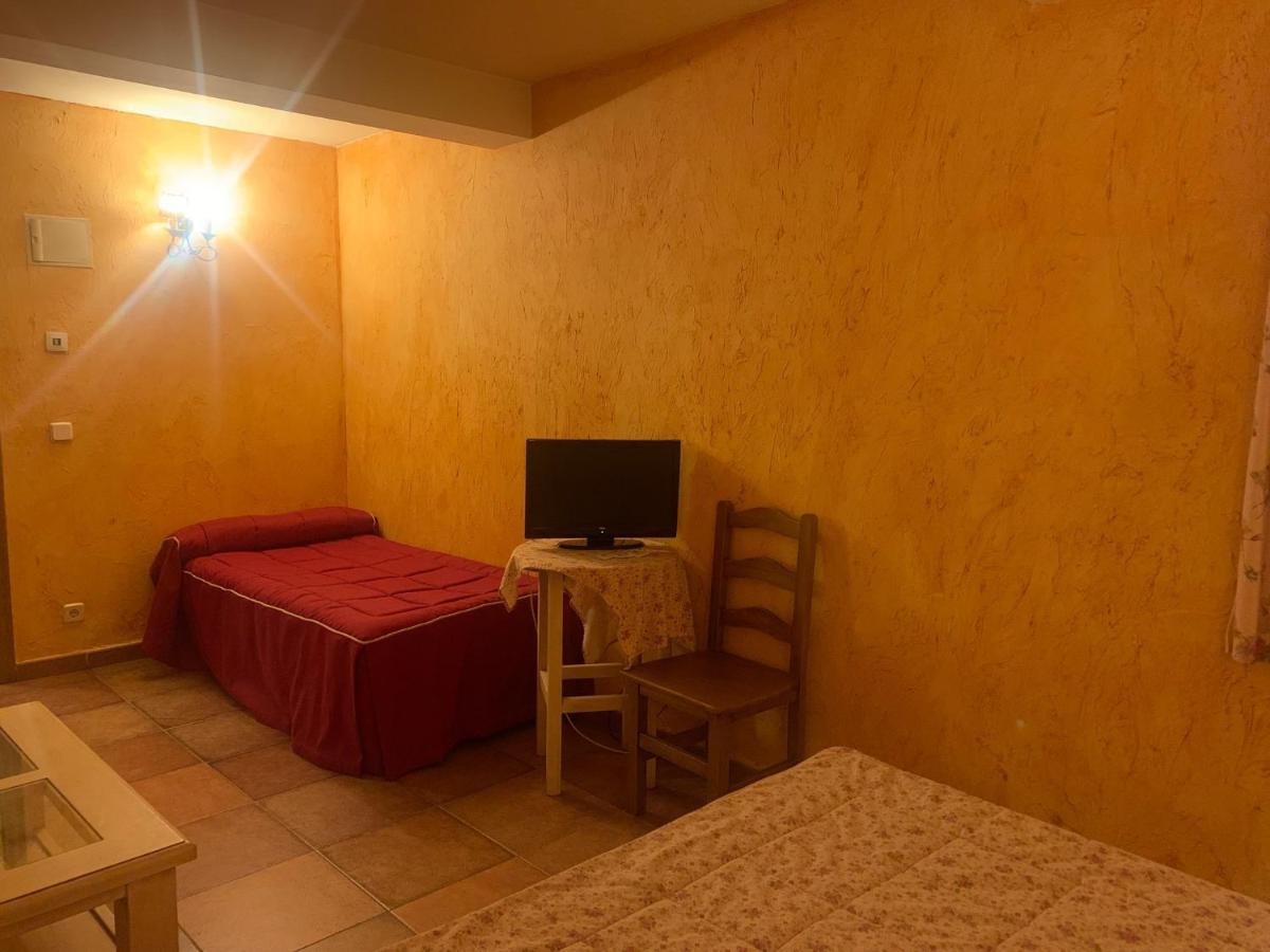 Hotel Langa Cerezo de Abajo 외부 사진