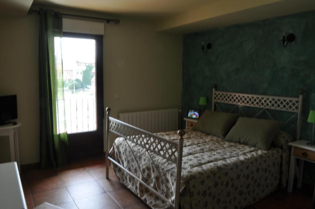 Hotel Langa Cerezo de Abajo 객실 사진